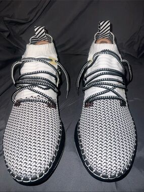 Brandblack Delta Vibram Men’s Basketball Shoe
